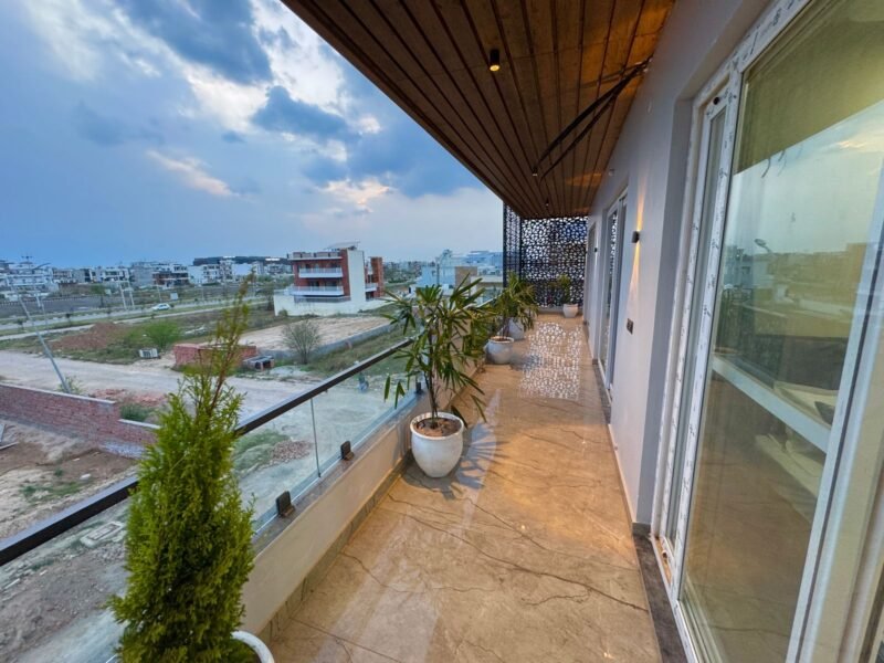 Girls PG AVAILABLE - Mohali