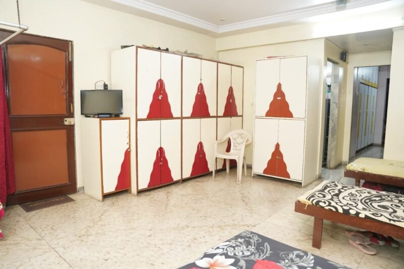 Girls PG -Dadar East