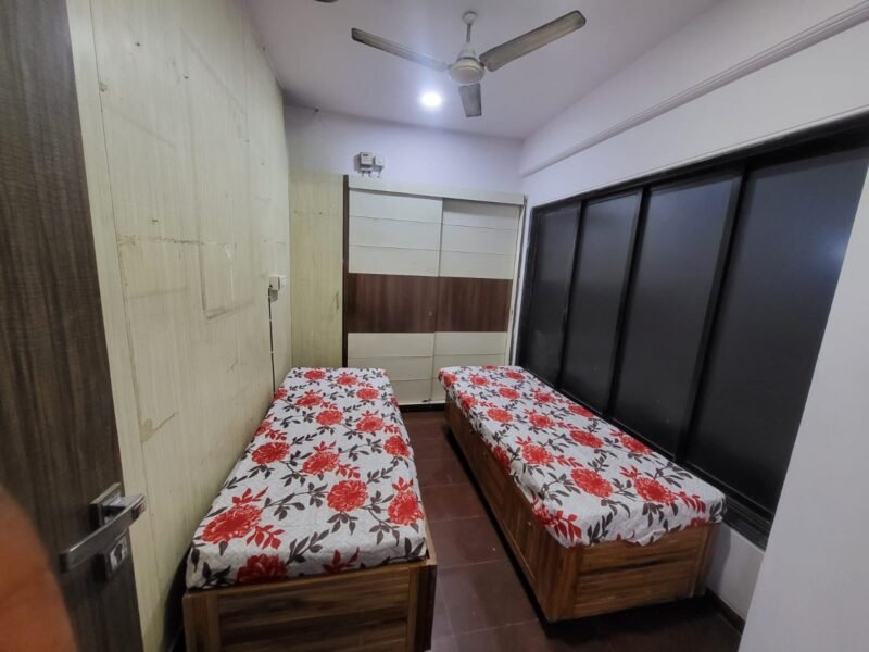 2 Sharing Girls PG -FourBunglow