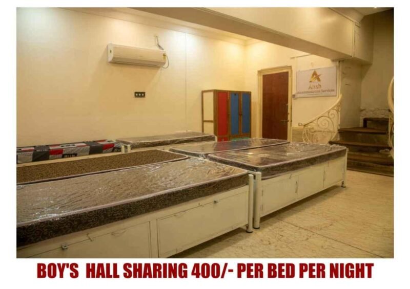 Per Day Accommodation for Boys