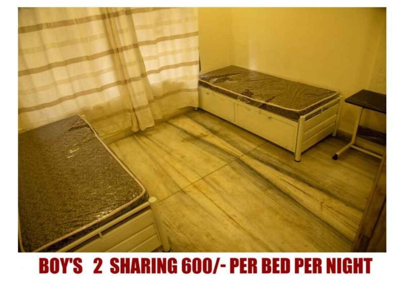 Per Day Accommodation for Boys